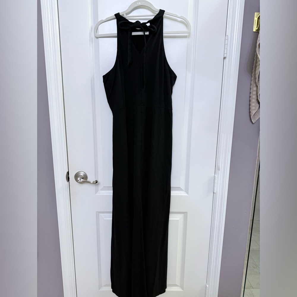 Black Halter Maxi Dress - Picture 4 of 6